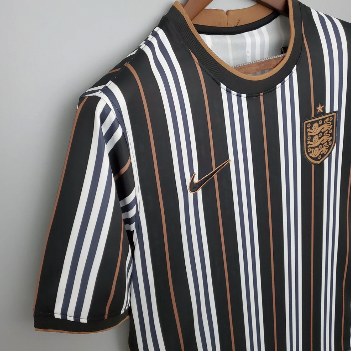 2024/25 England x Burberry Sonderedition