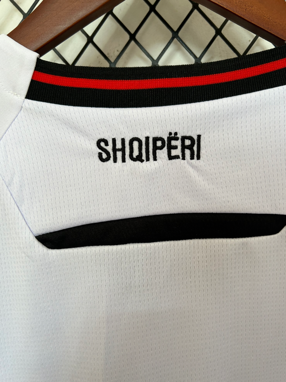 Albanien 2025/2026 Drittes Trikot (Weiß)