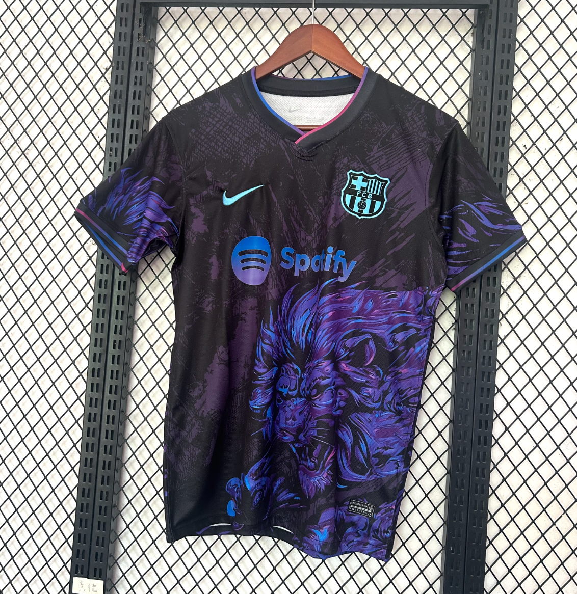 FC Barcelona Lila Löwen Trikot