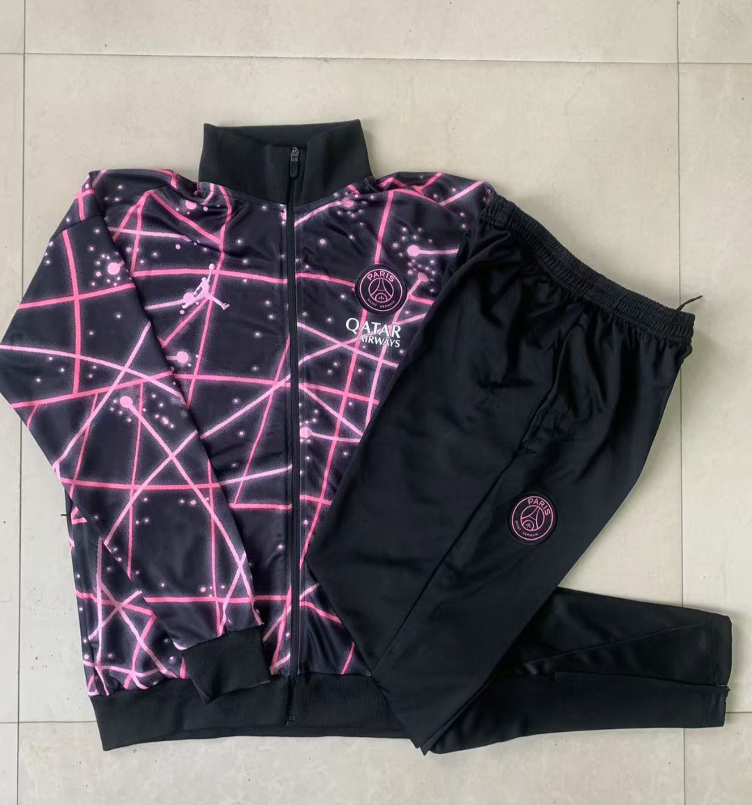 Fato de treino PSG preto e rosa 2025/2026