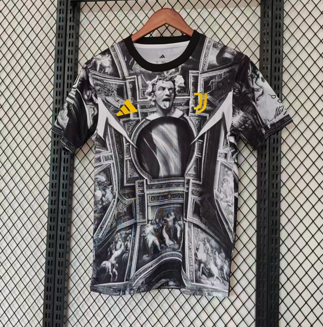 Juventus 2026 Trikot vor dem Spiel  