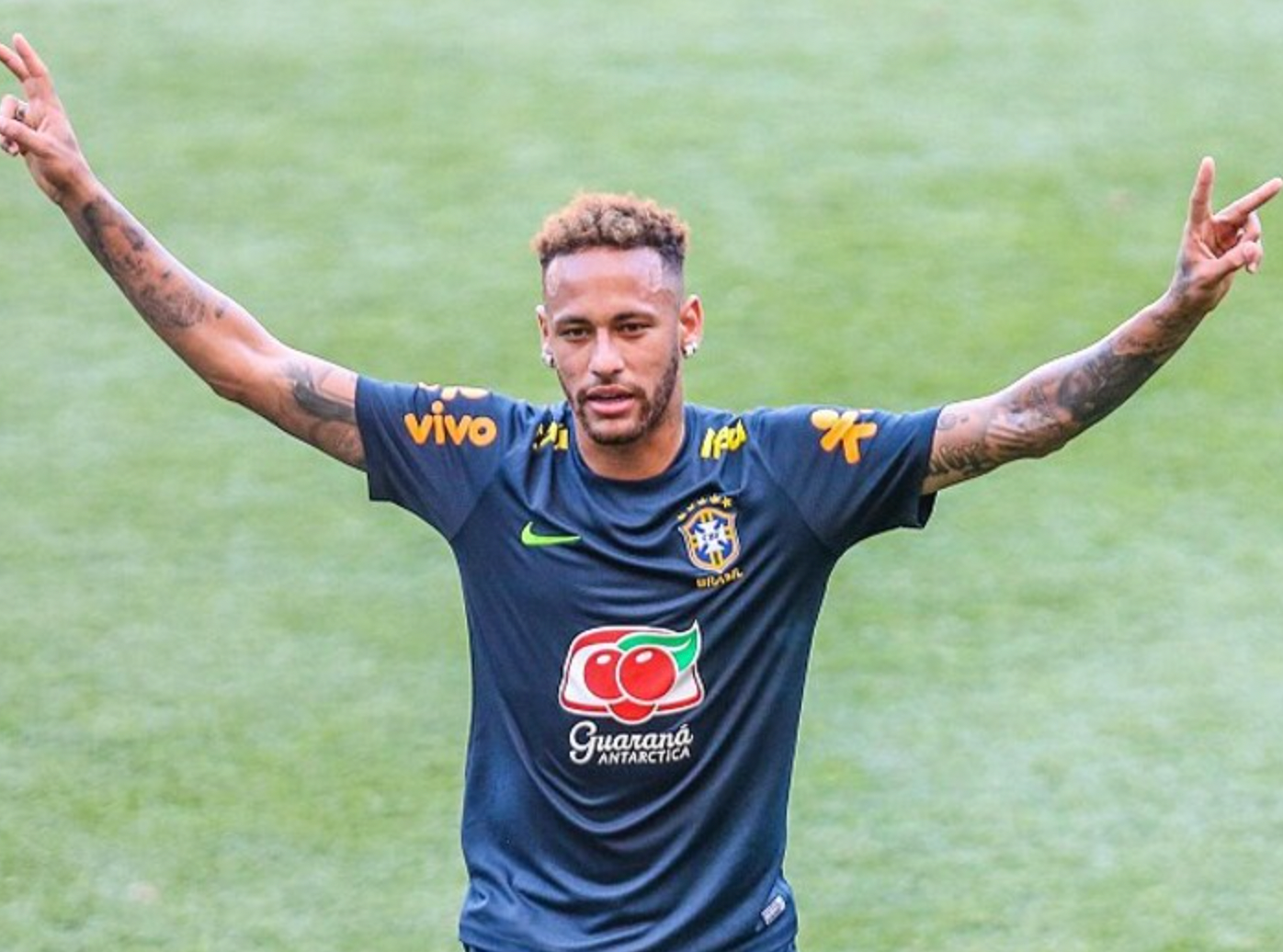 Maglia Brasile Grigio Scuro Guaraná