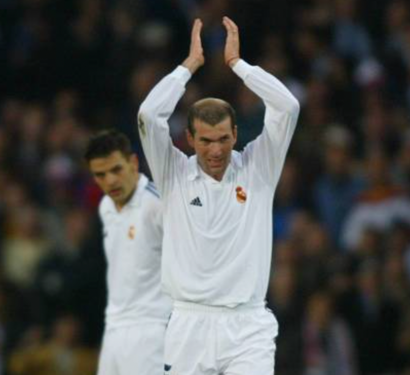 Camisola retro de manga comprida do Real Madrid 2001/2002