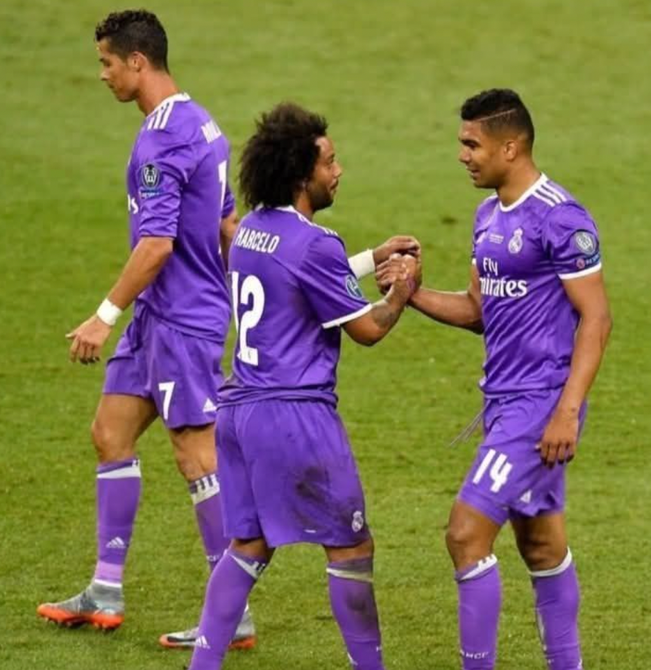 Maglia retro trasferta viola Real Madrid 2016/2017