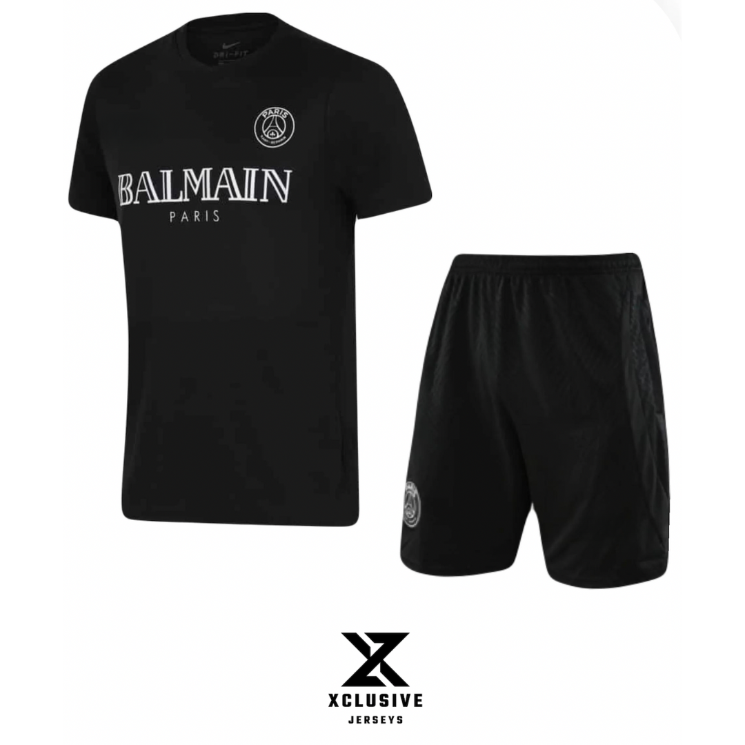 Conjunto de T-shirt e calções PSG x BALMAIN – Preto