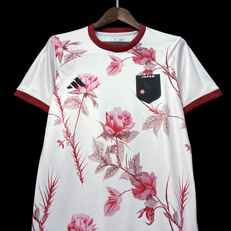 Japan 23-24 | Weiß | Rosen-Version  