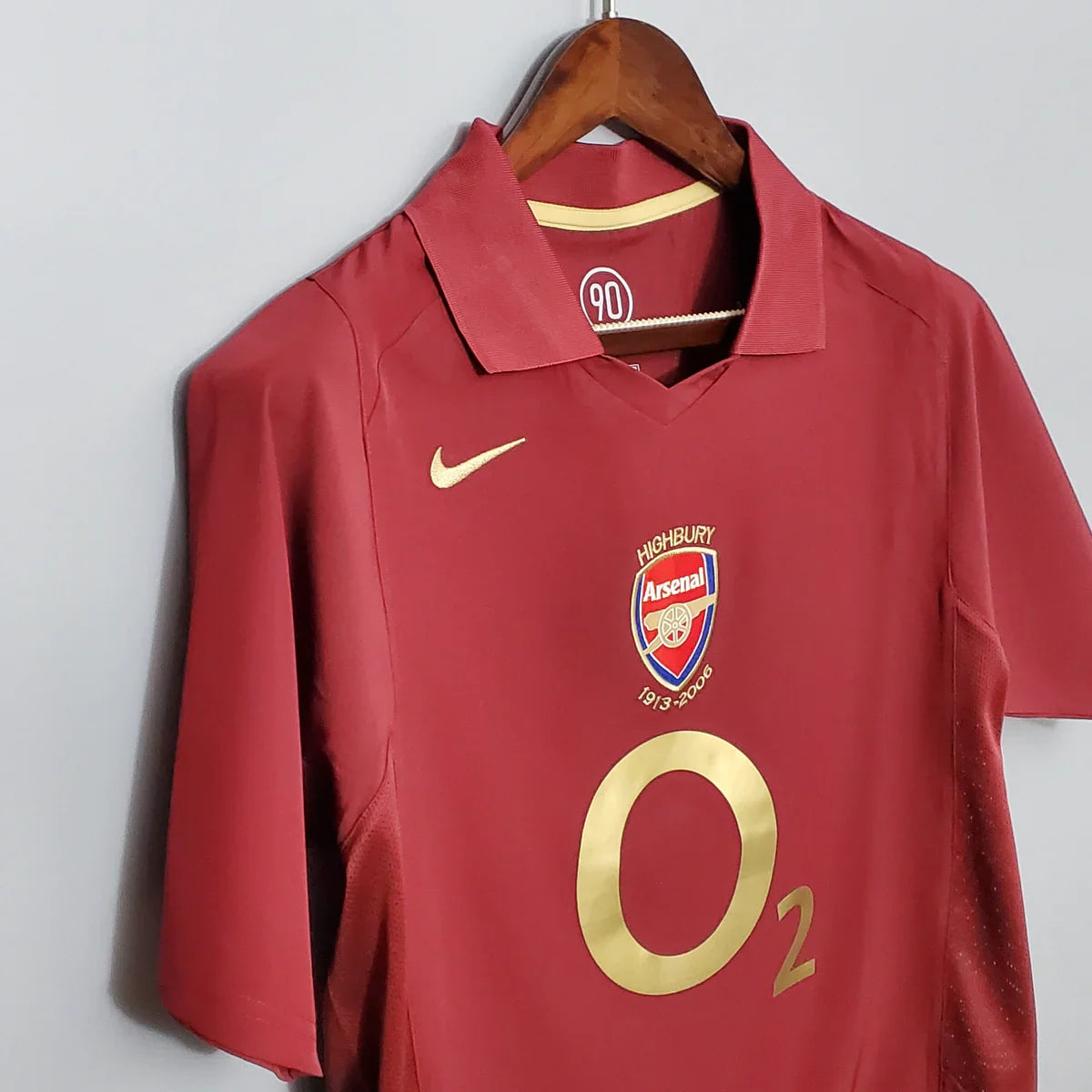 Arsenal 2005-2006 Home Retro Kit - Highbury Farewell Edition