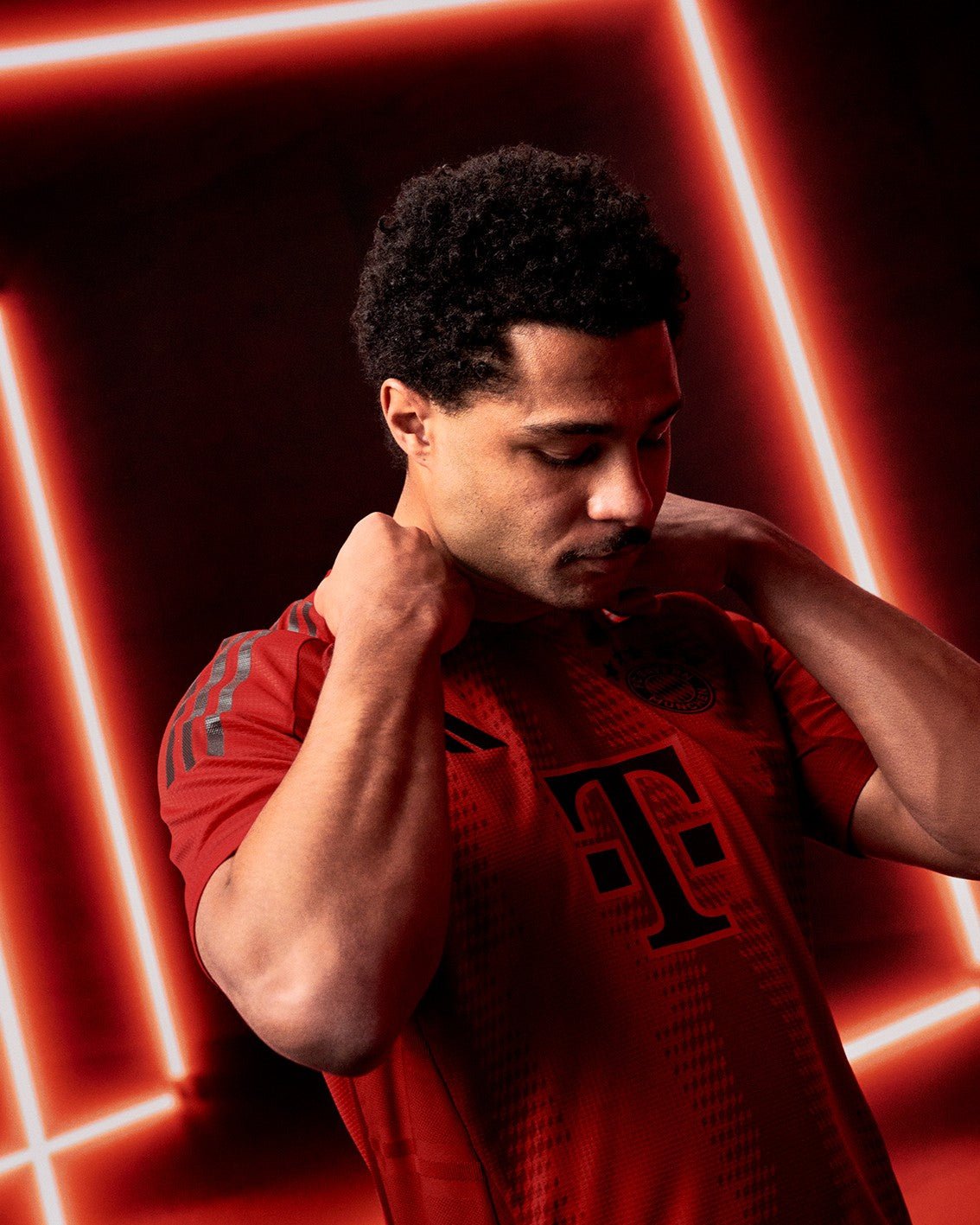 Bayern München Heimspieler-Version Trikot 2024/25