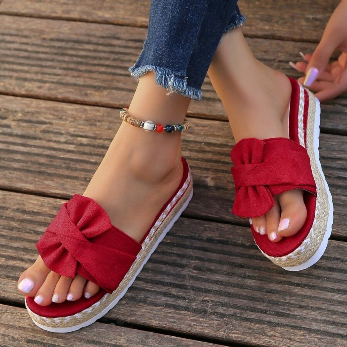 Bow Platform Comfort Sandals