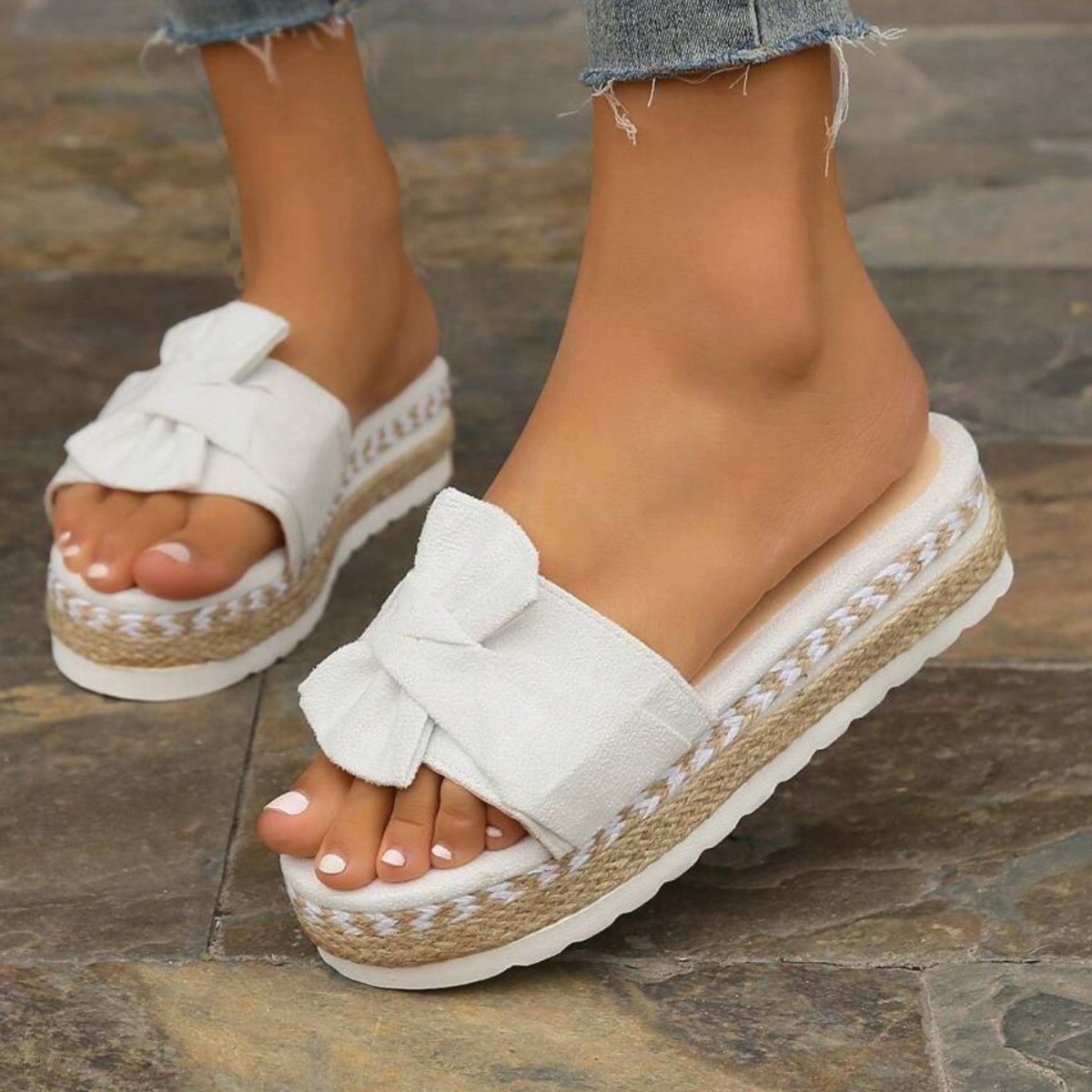 Bow Platform Comfort Sandals