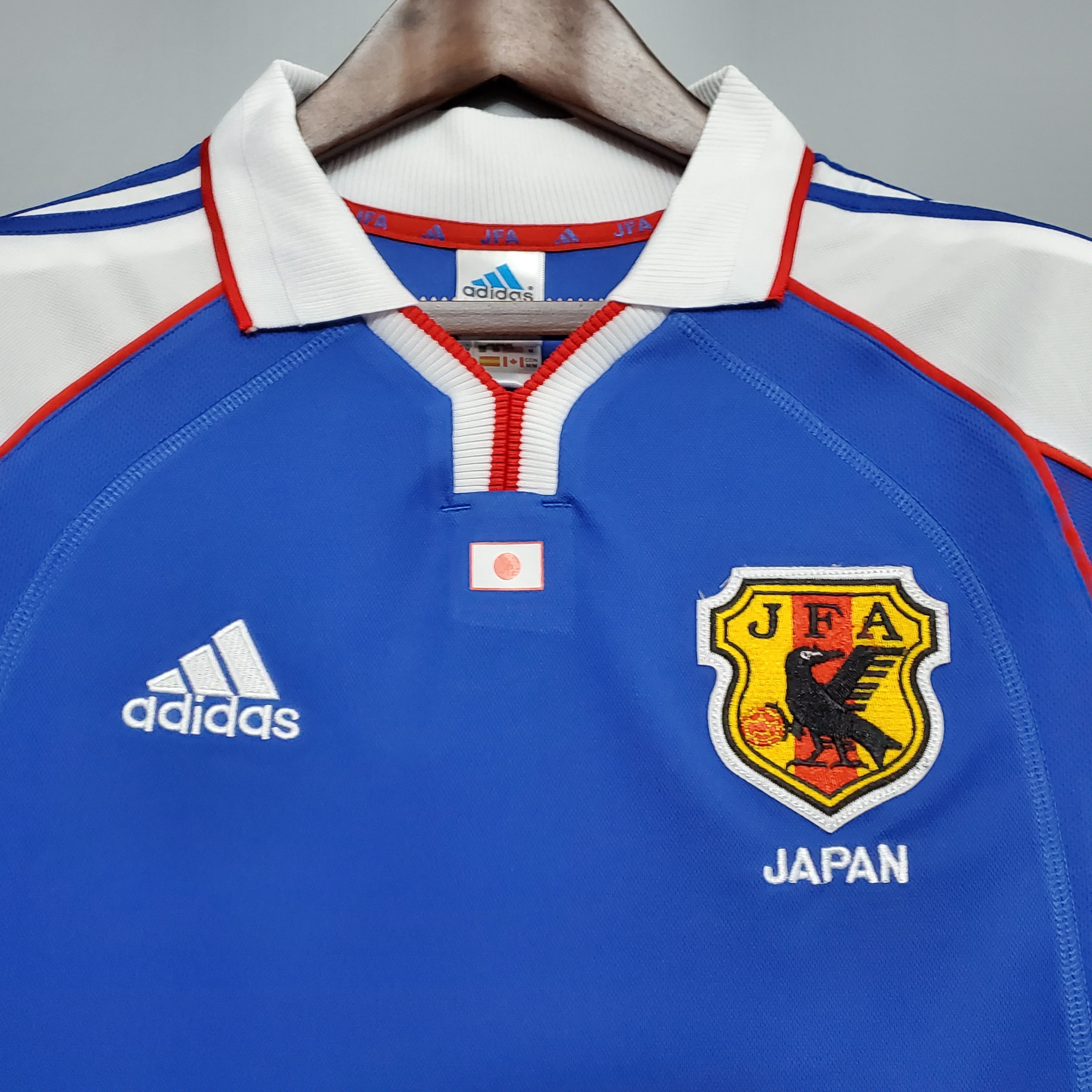 Japan 2000 | Retro Zuhause