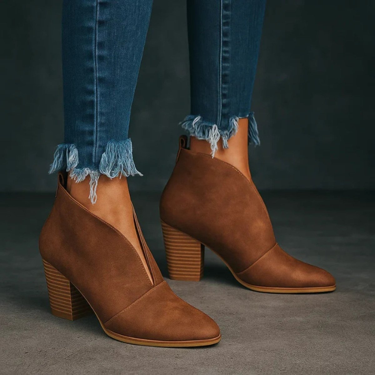 Chic Almond Toe Ankle Boots