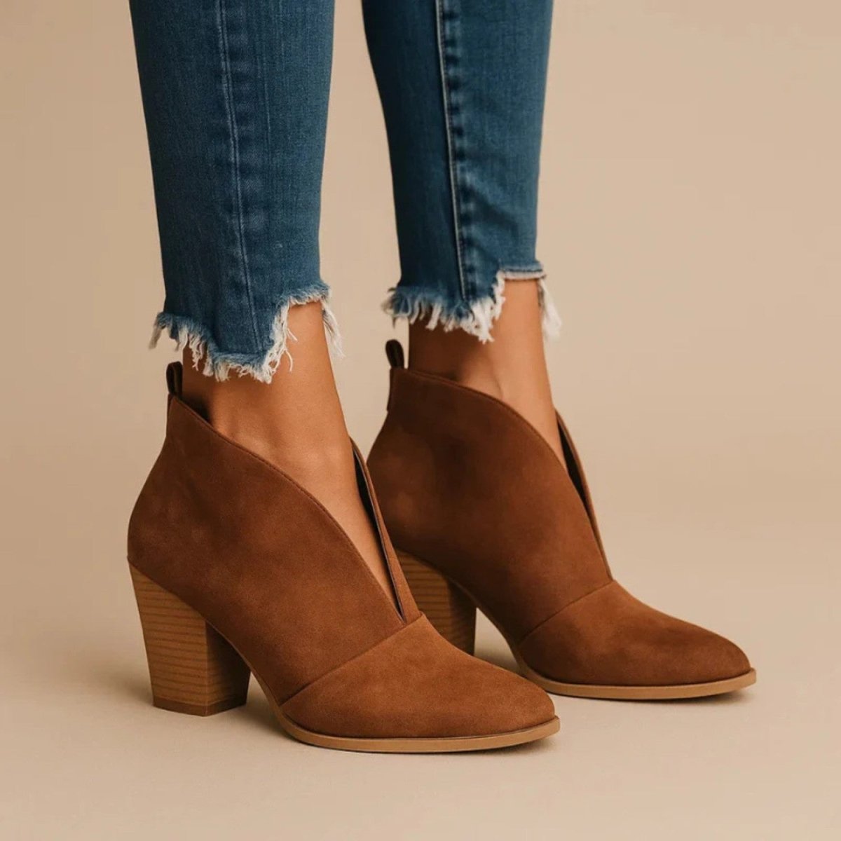 Chic Almond Toe Ankle Boots