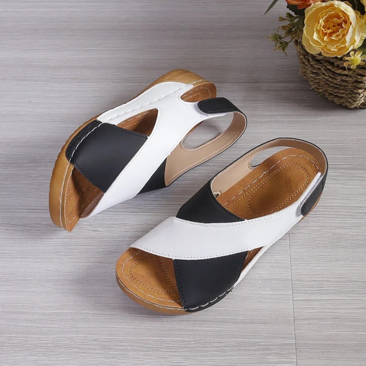 Comfortable Adjustable Wedge Sandals