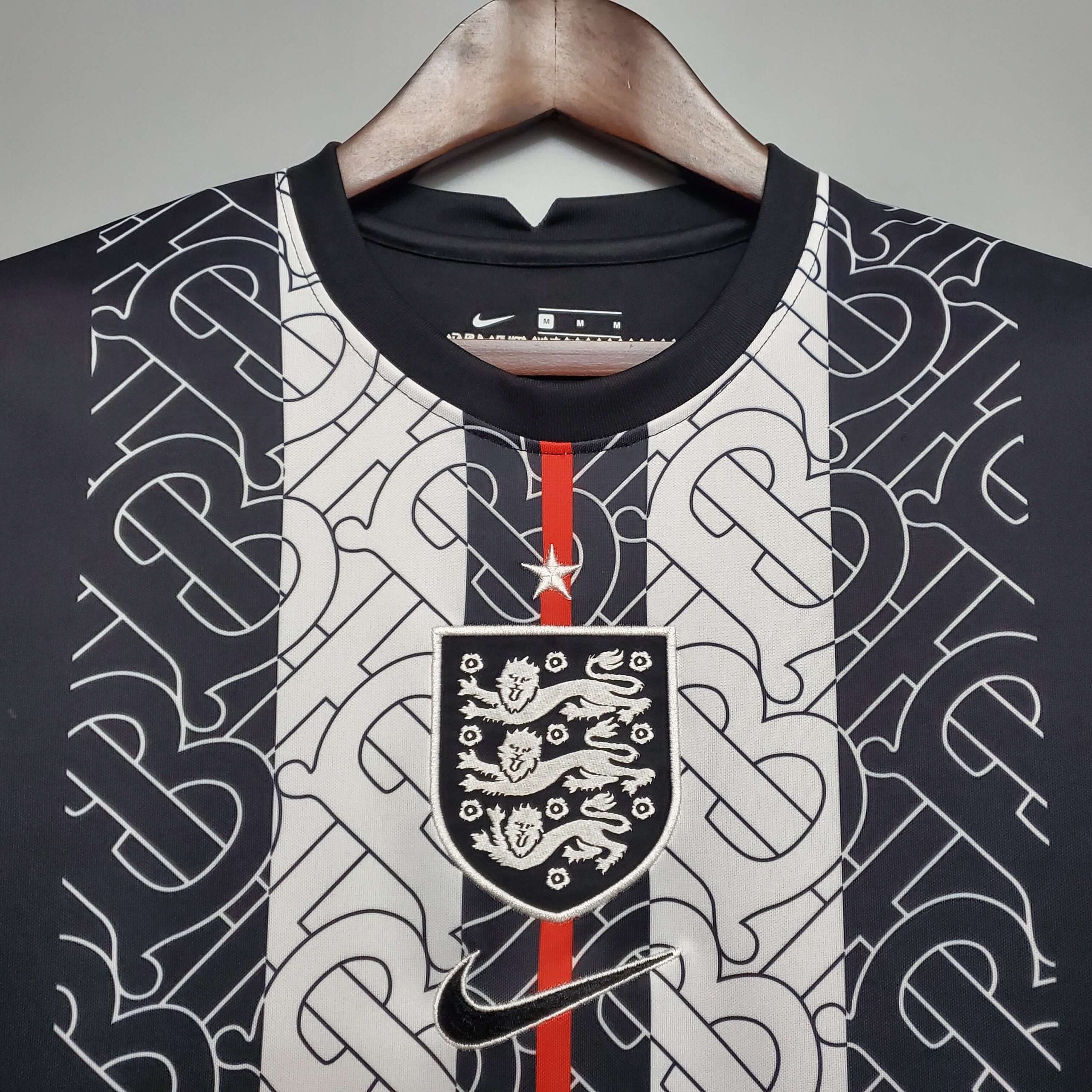 INGHILTERRA X BURBERRY MAGLIA CONCEPT