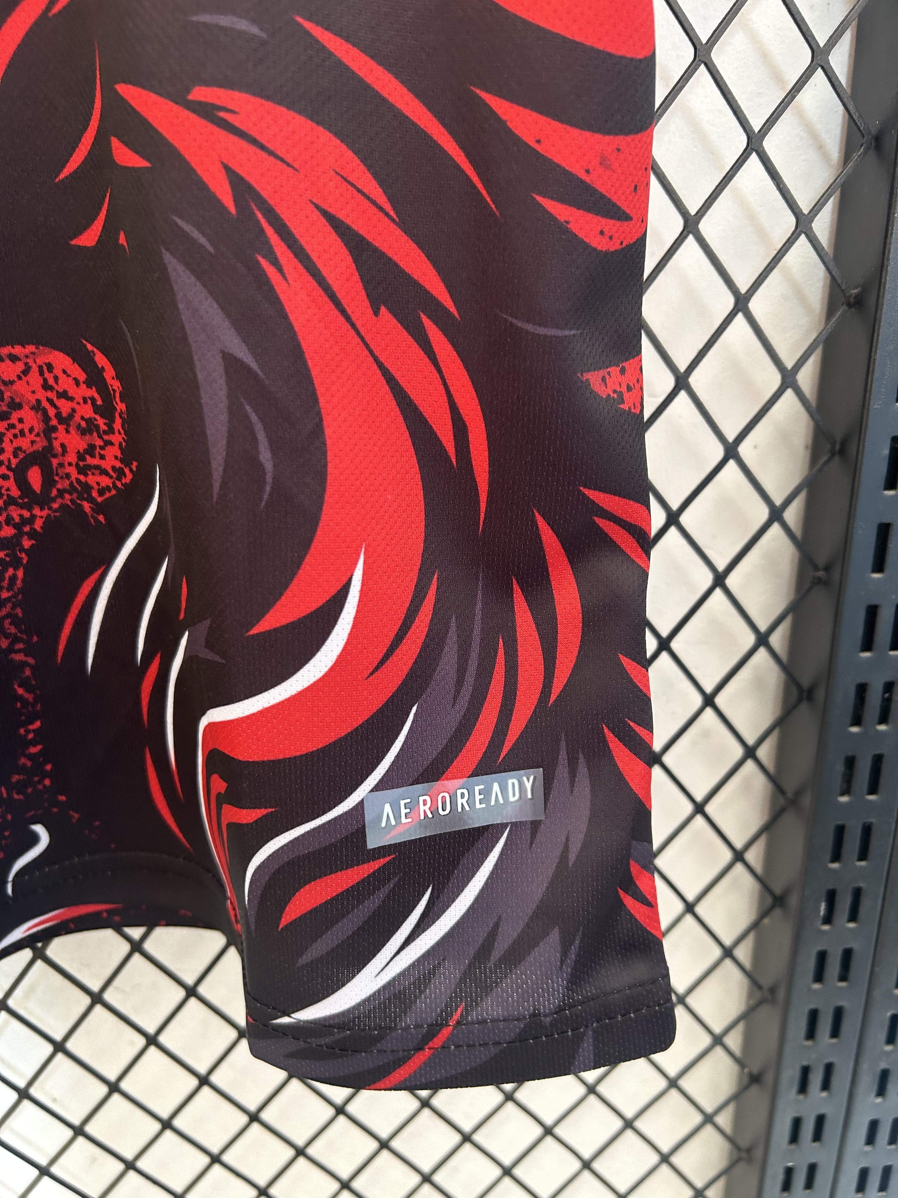 Kit speciale Liverpool “Artiglio Cremisi”