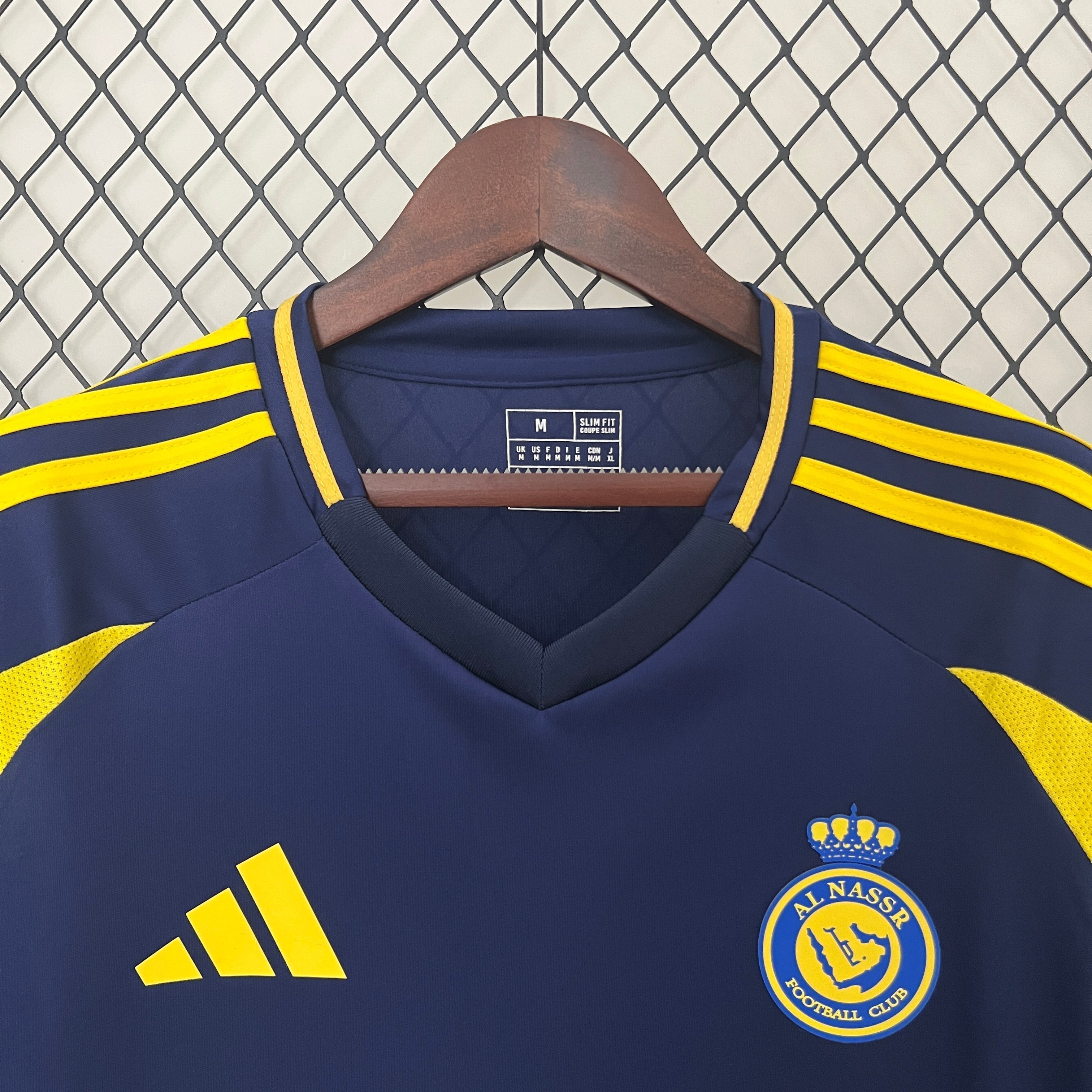 Al-Nassr 24-25 Auswärtstrikot