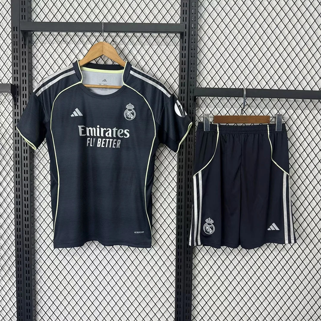 Real Madrid 2025/2026 Kinder Auswärtstrikot