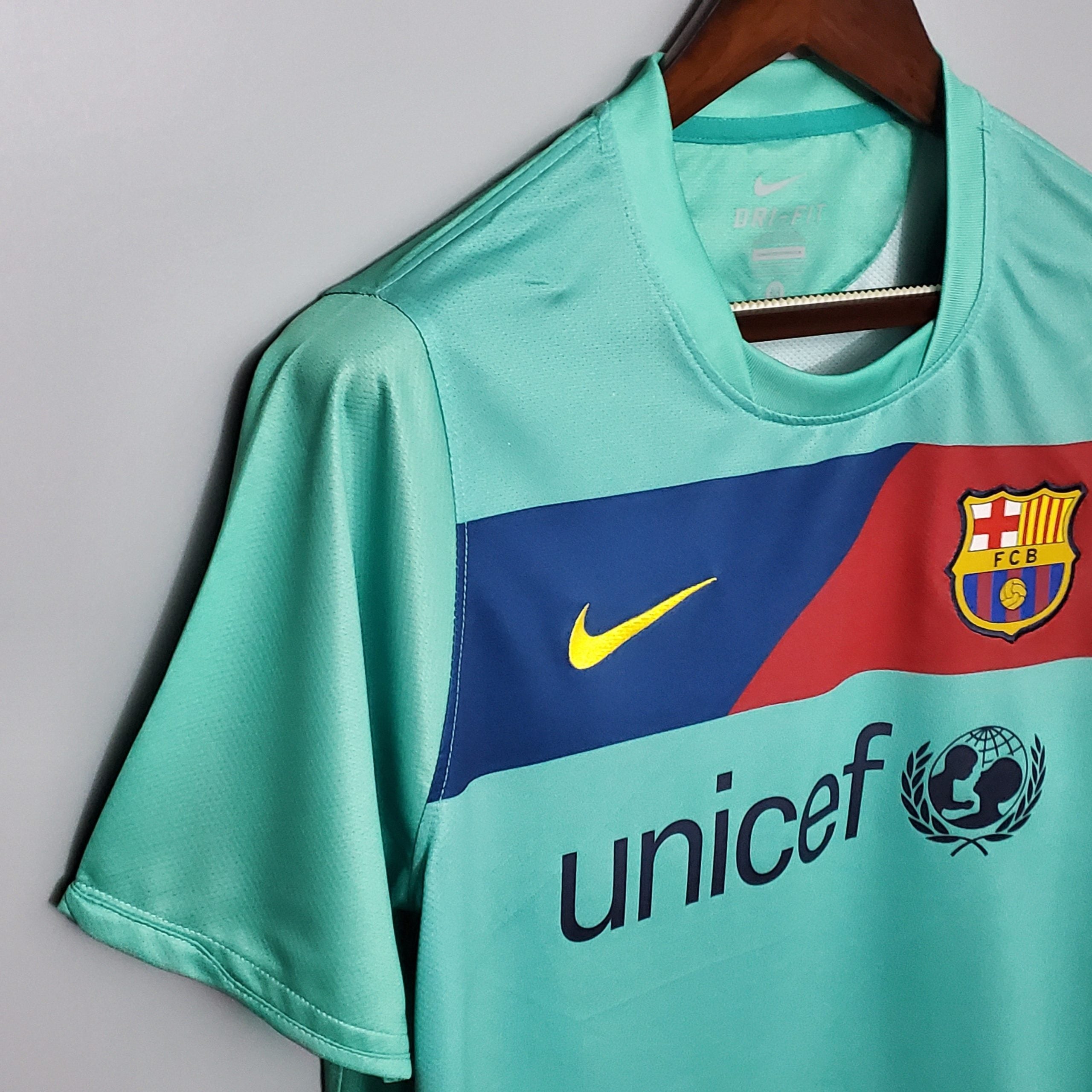 BARCELONA AUSWÄRTS RETRO 2010 / 2011