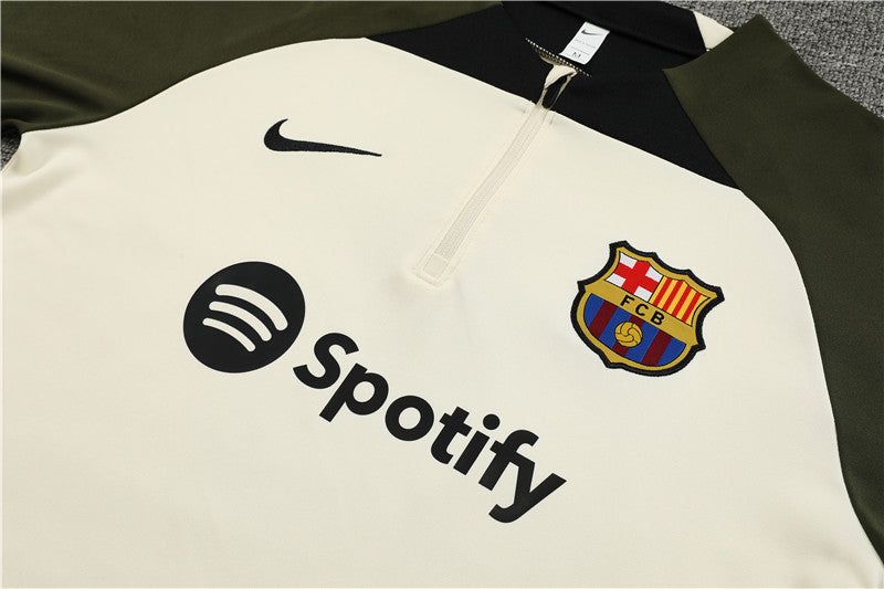 Barcelona 23-24 offizieller Trainingsanzug