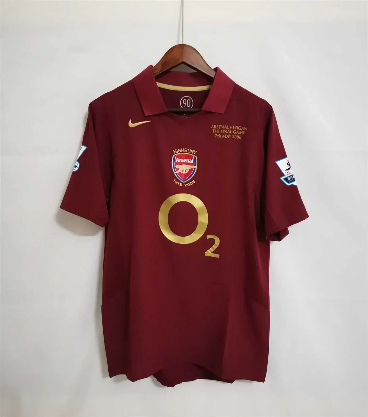 Arsenal 2005-2006 Home Retro Kit - Highbury Farewell Edition