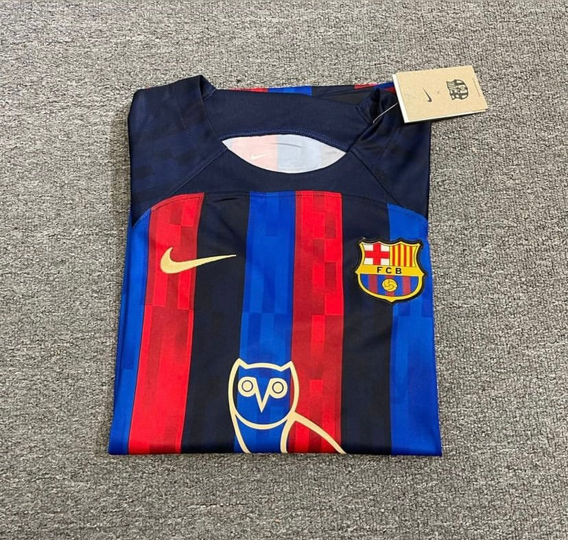 22/23 Barcelona x OVO Maglia Casa