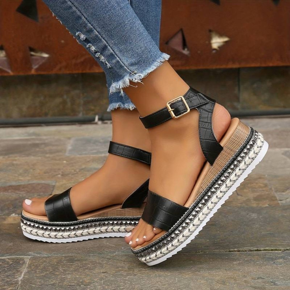 Platform Comfort Strap Sandals