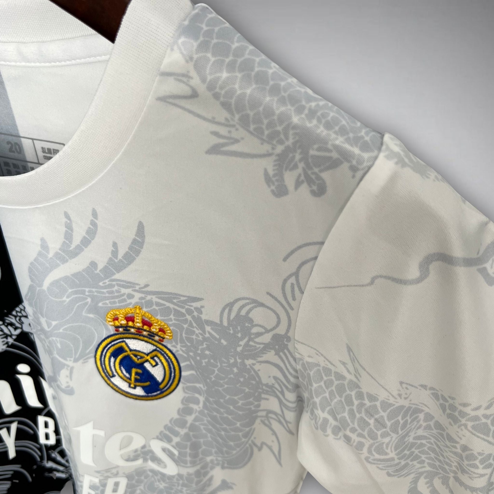 Real Madrid Halb weiß Halb schwarz Drache Kindertrikot
